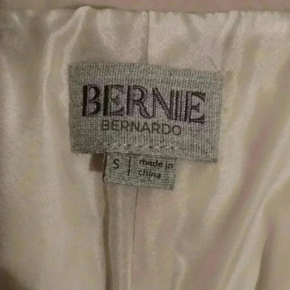 Bernie Bernardo midi coat with teddy bear scent beige US Sz Small - Picture 5 of 10